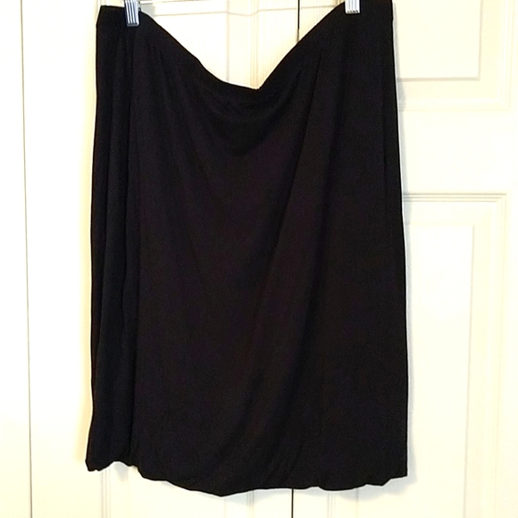 New York & Co Jersey Fit ✏️ Skirt